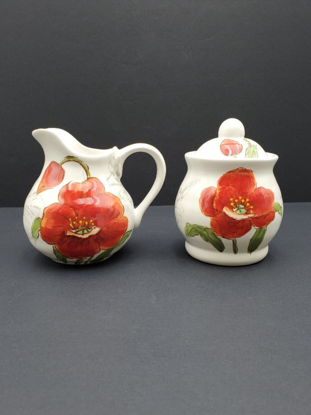 Maxcera Red Poppy Creamer & Sugar Bowl with Lid Poppy Splatter Creamer Set